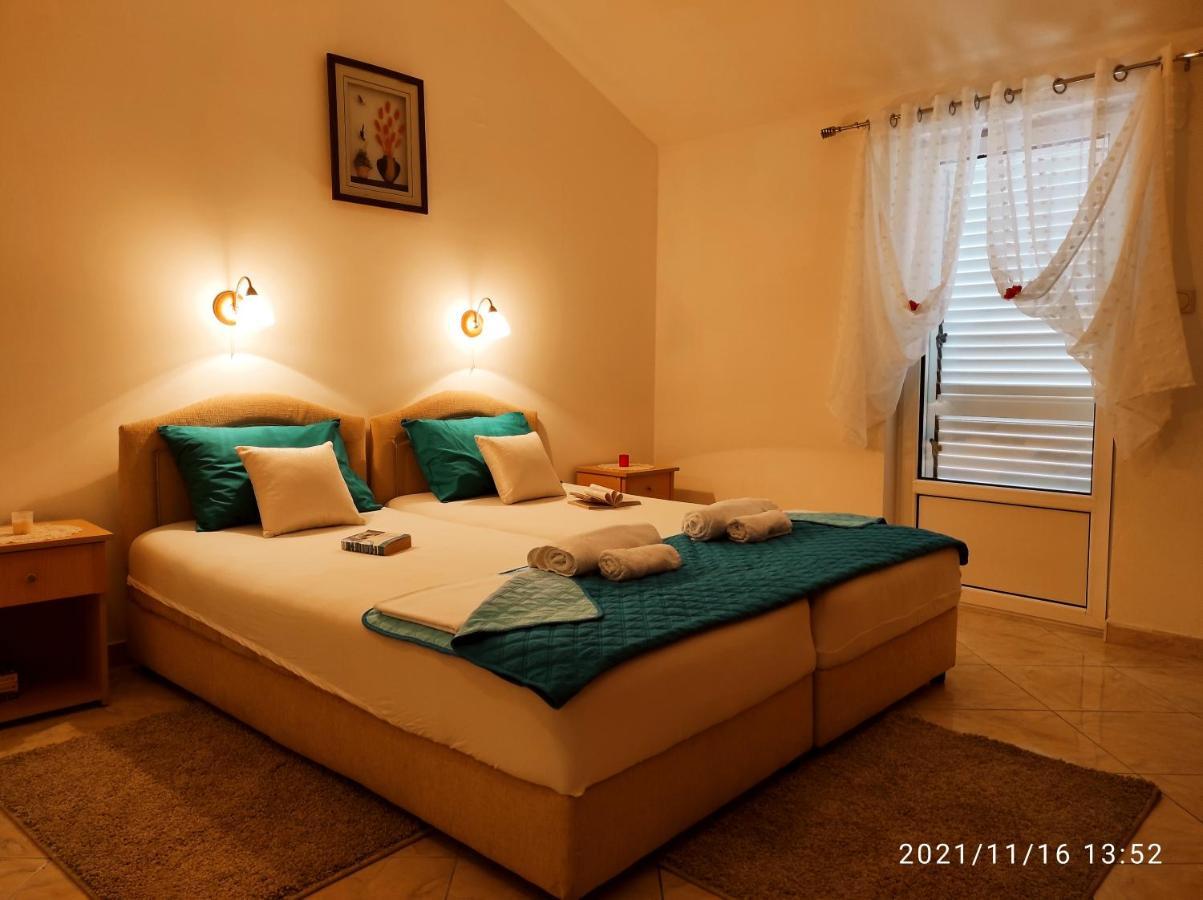 Apartmani Steni Sveti Stefan Buitenkant foto