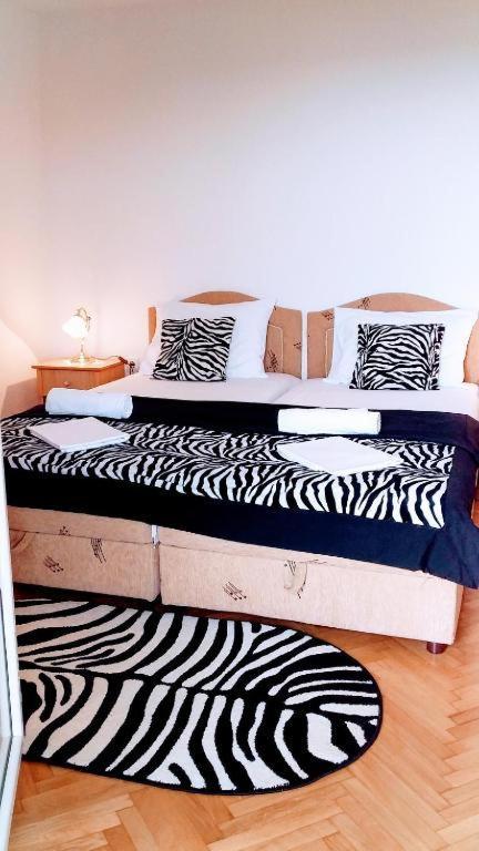 Apartmani Steni Sveti Stefan Buitenkant foto