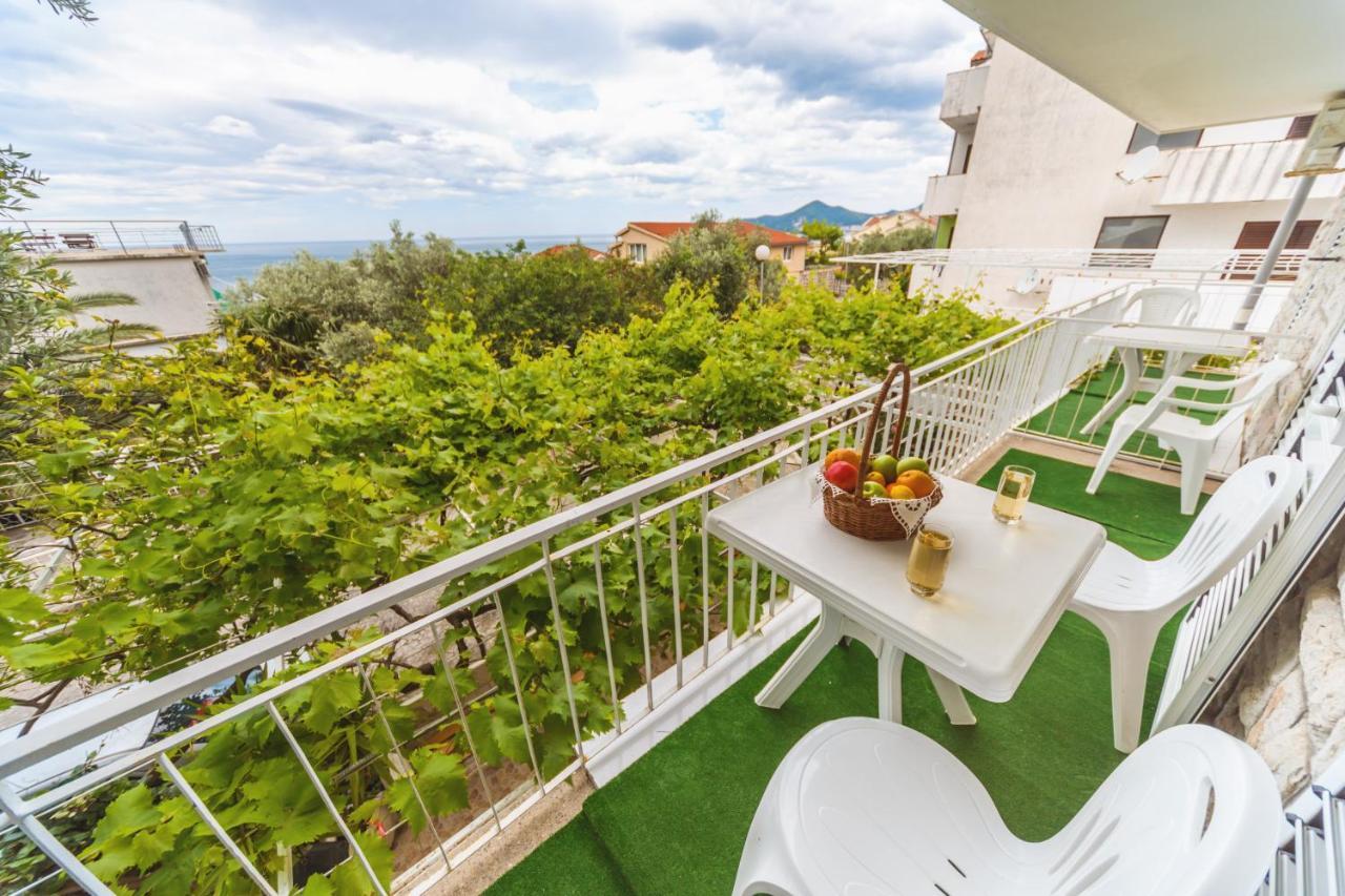 Apartmani Steni Sveti Stefan Buitenkant foto