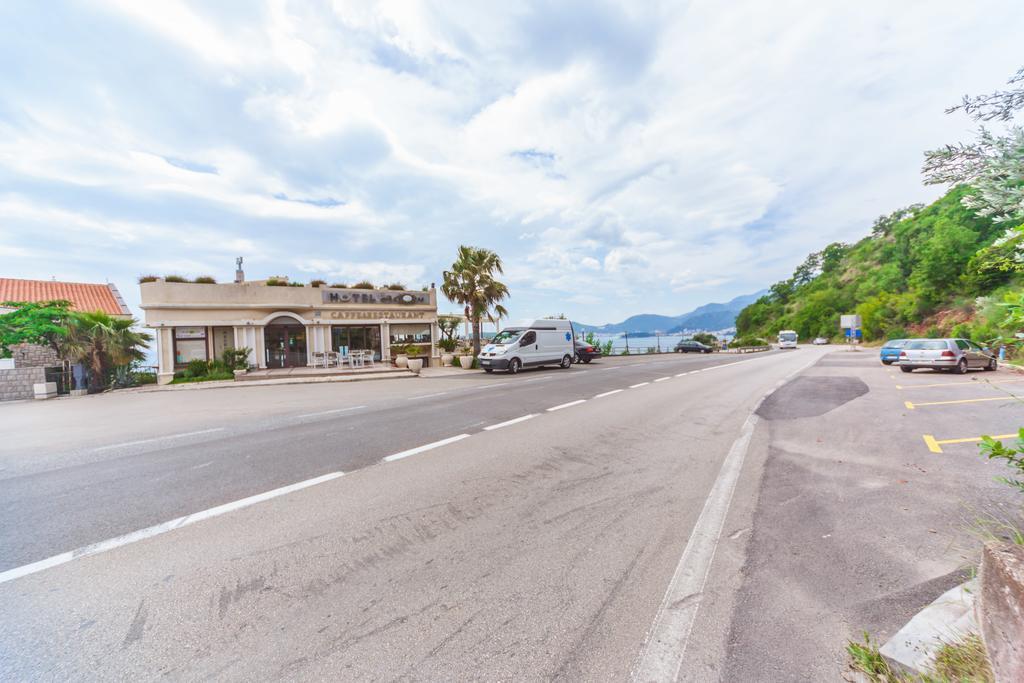 Apartmani Steni Sveti Stefan Buitenkant foto