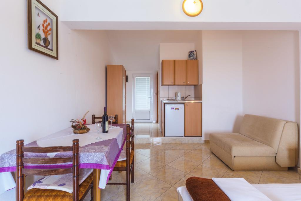 Apartmani Steni Sveti Stefan Buitenkant foto