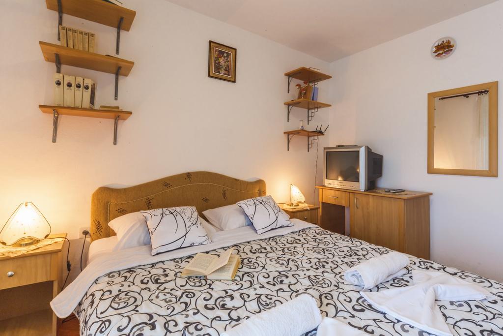 Apartmani Steni Sveti Stefan Buitenkant foto