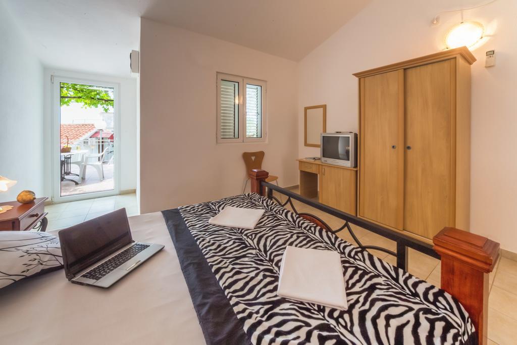 Apartmani Steni Sveti Stefan Buitenkant foto