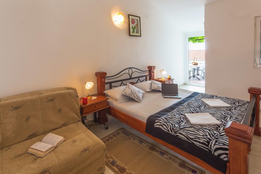 Apartmani Steni Sveti Stefan Buitenkant foto