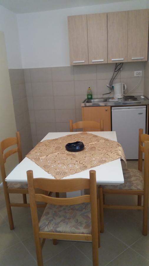 Apartmani Steni Sveti Stefan Buitenkant foto