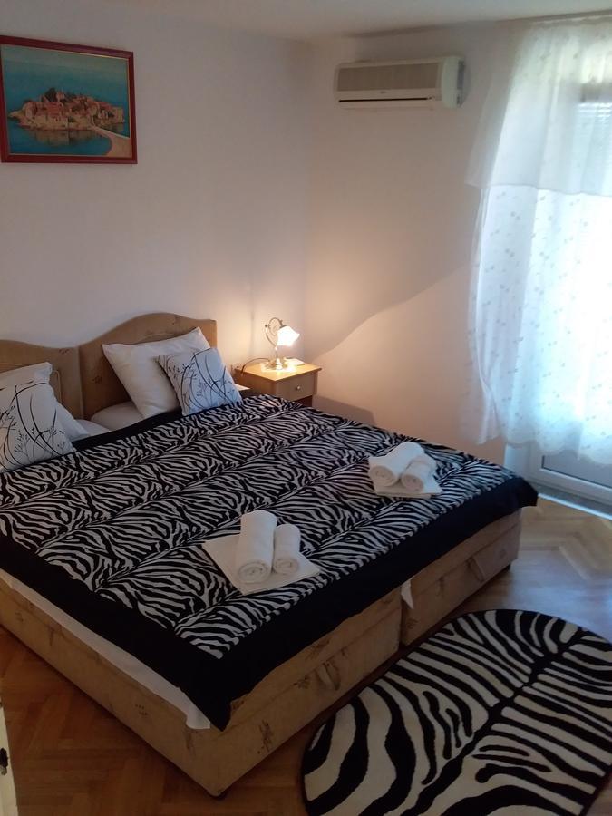 Apartmani Steni Sveti Stefan Buitenkant foto