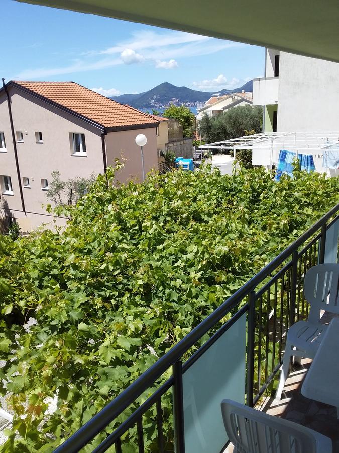 Apartmani Steni Sveti Stefan Buitenkant foto