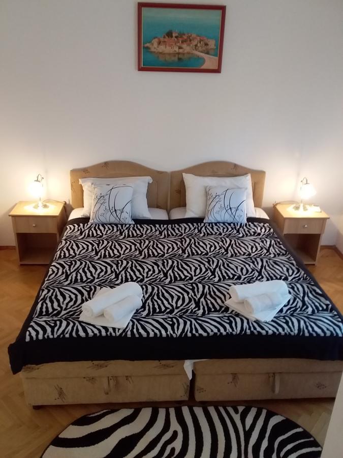 Apartmani Steni Sveti Stefan Buitenkant foto