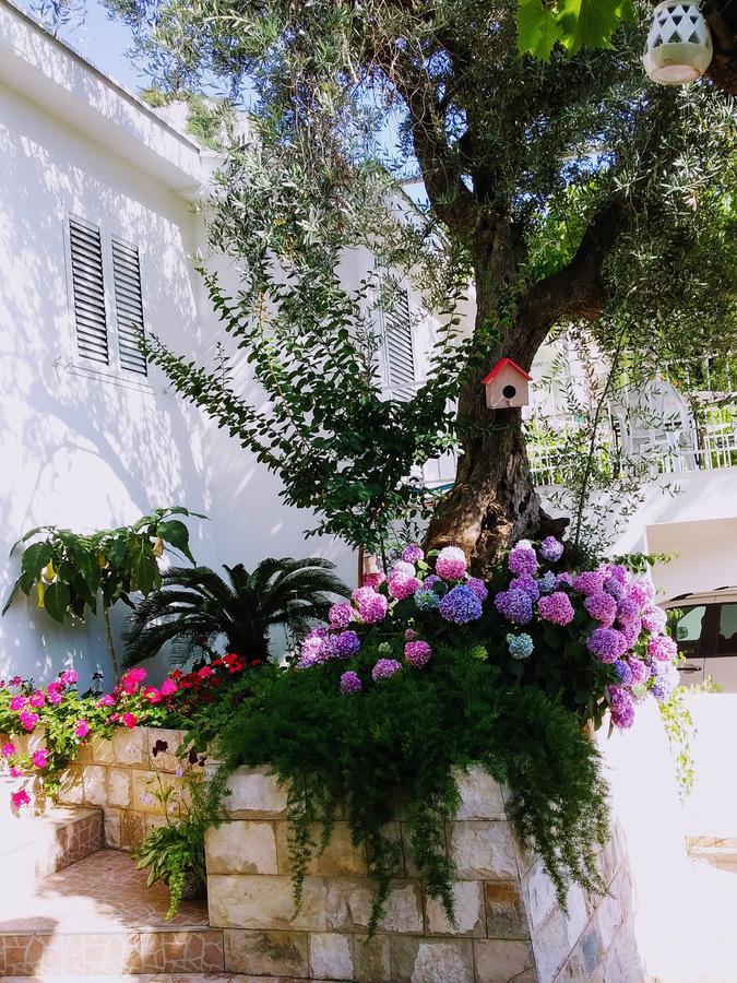 Apartmani Steni Sveti Stefan Buitenkant foto